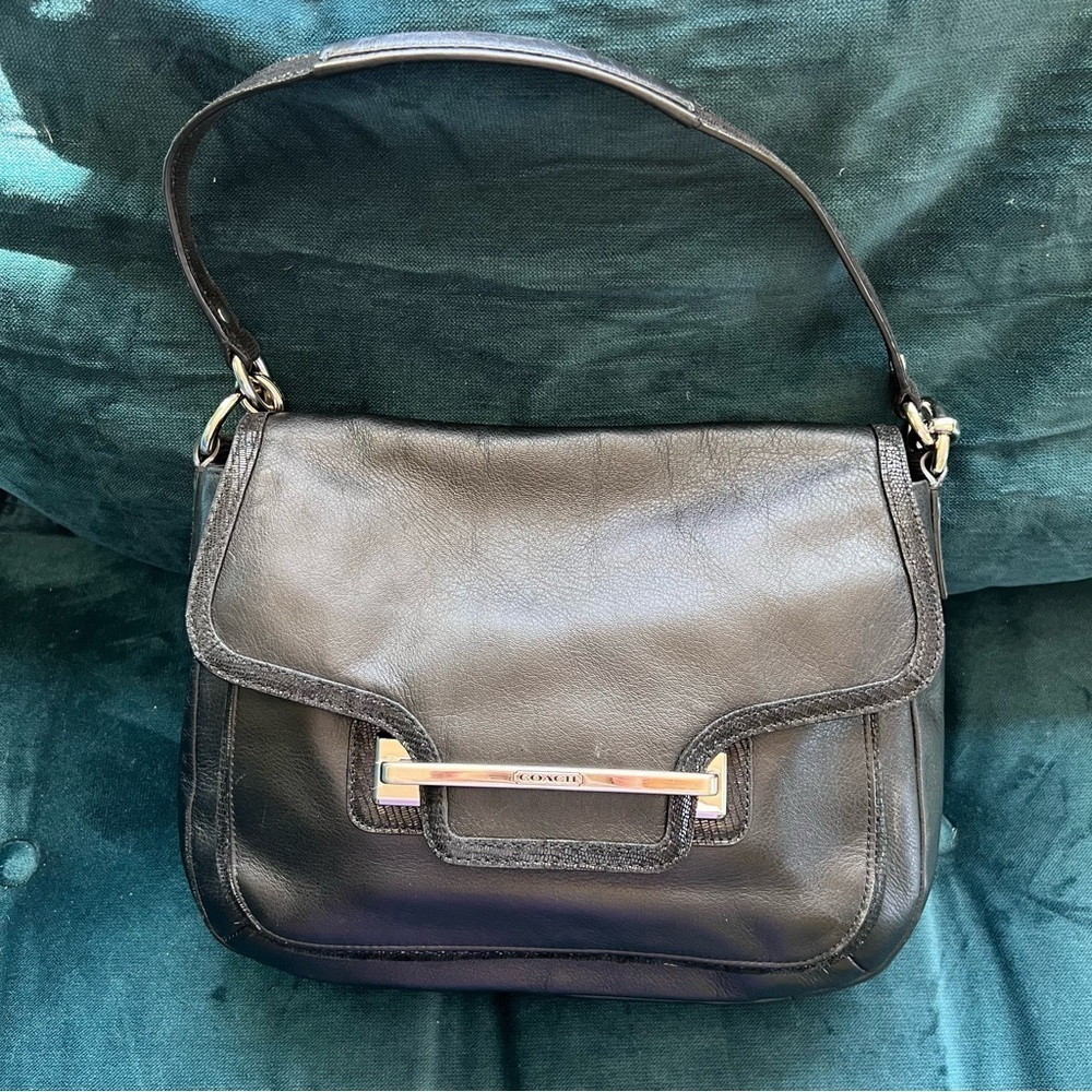 COACH VINTAGE LEATHER FLAP SHOULDER BAG EUC BLACK
